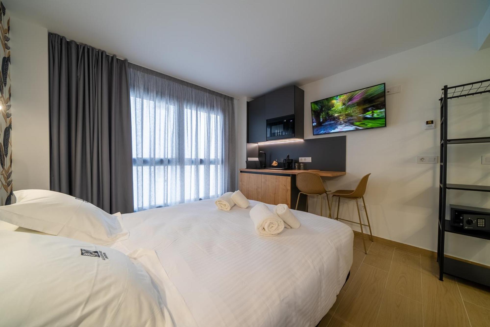 Alicante Smart Accommodation Eksteriør billede