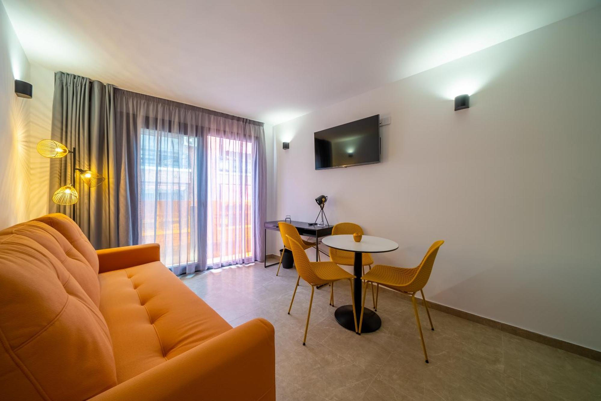Alicante Smart Accommodation Eksteriør billede