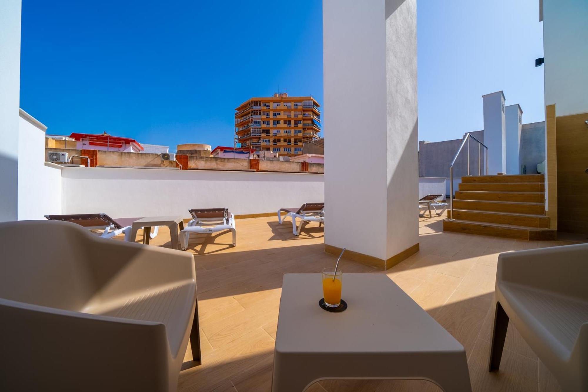 Alicante Smart Accommodation Eksteriør billede