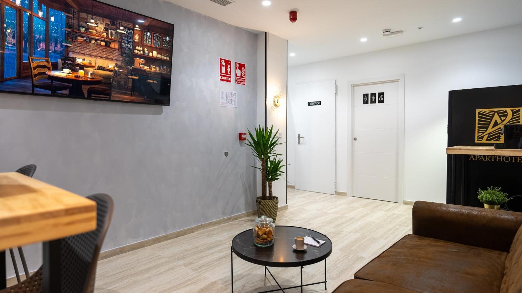 Alicante Smart Accommodation Eksteriør billede
